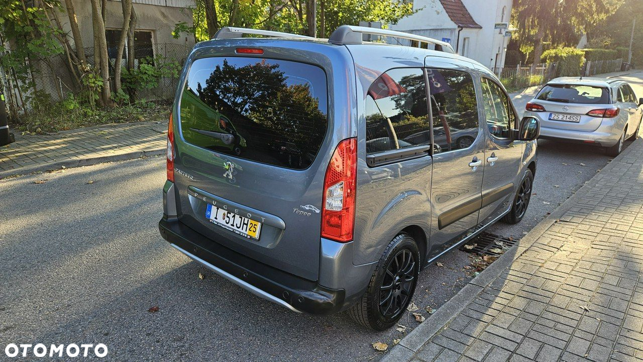Peugeot Partner Tepee 110 Tendance mit Familien-Paket - 11