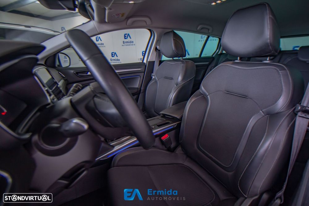 Renault Mégane Sport Tourer 1.5 Blue dCi Limited - 21