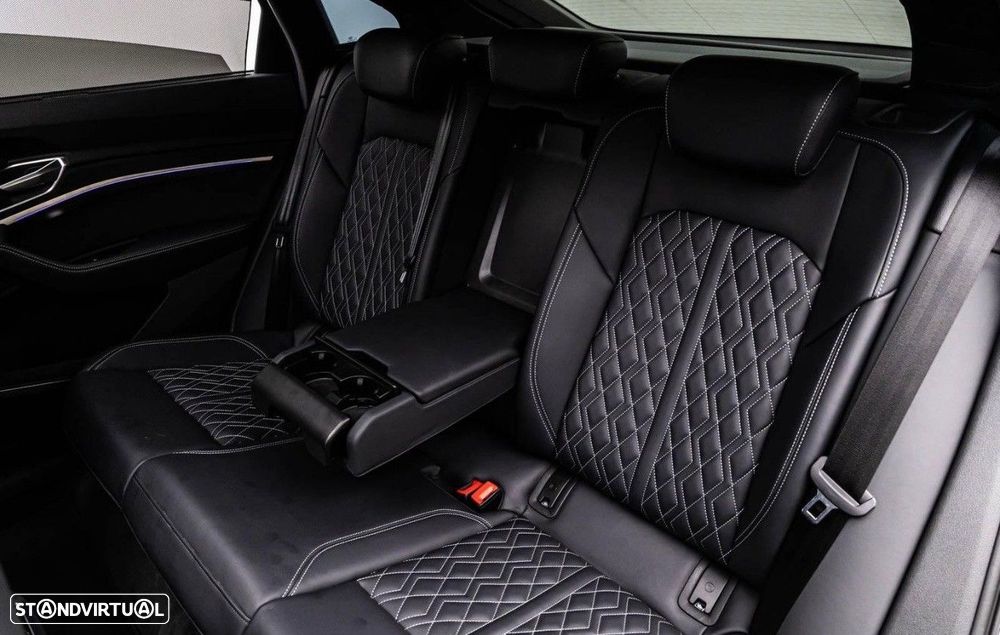 Audi e-tron Sportback S quattro — fotografia 4