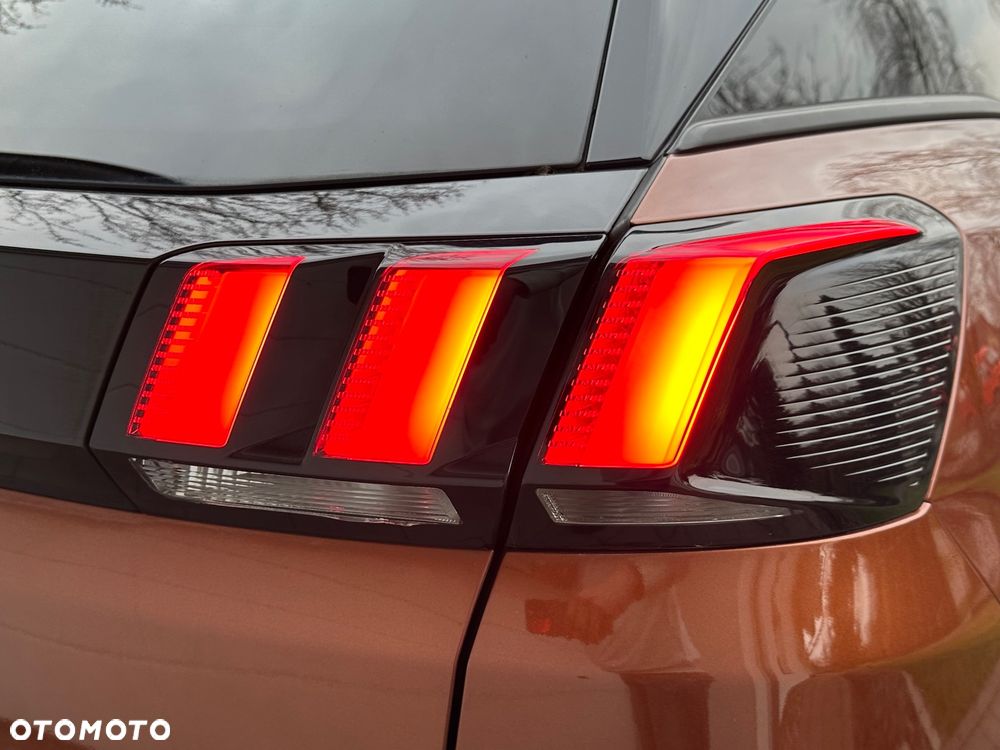 Peugeot 3008 1.5 BlueHDi Allure Pack S&S EAT8 - 34