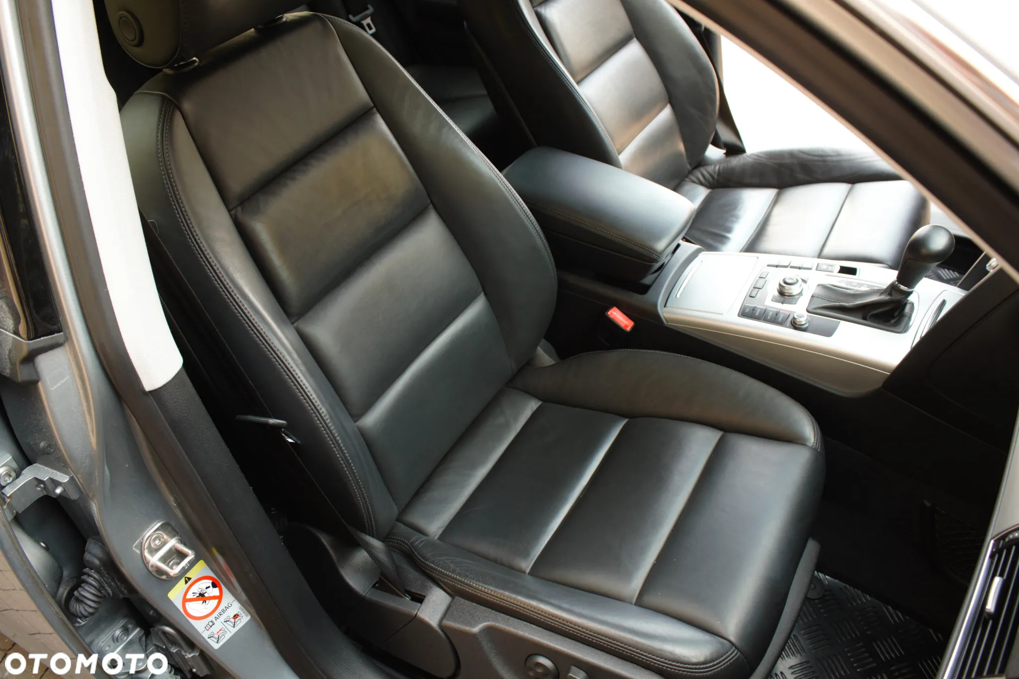 Audi A6 Avant 3.0 TFSI quattro tiptronic - 15