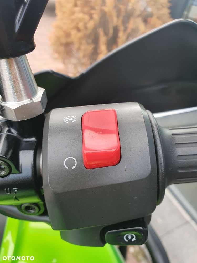 Kawasaki Versys 650 - 17