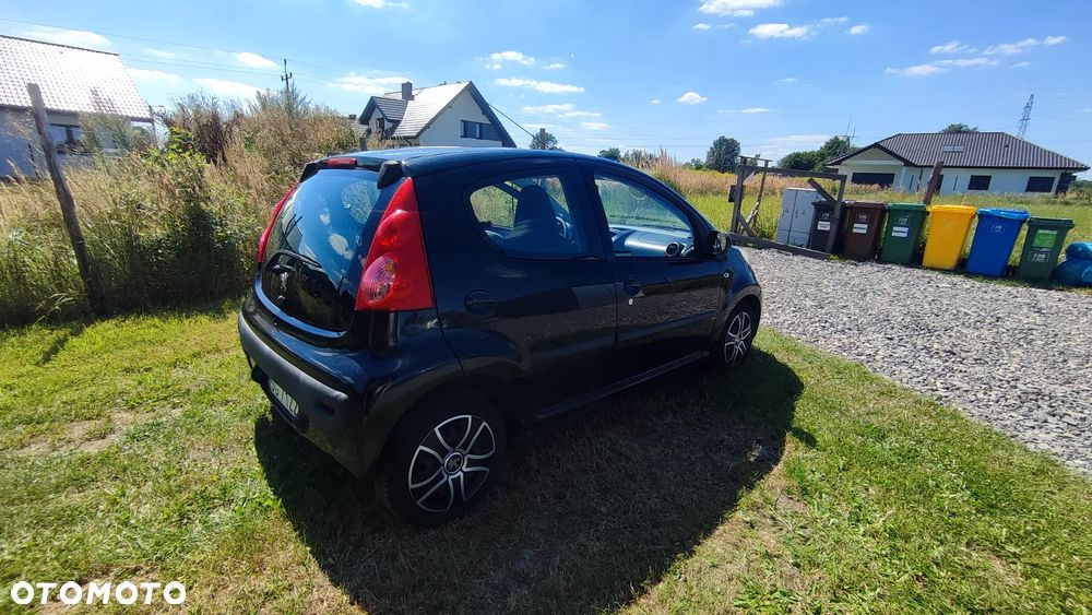 Peugeot 107 1.0 Happy - 14