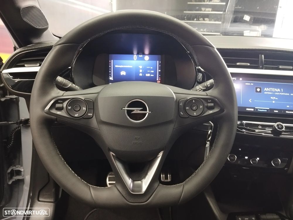 Opel Corsa 1.2 T GS - 18