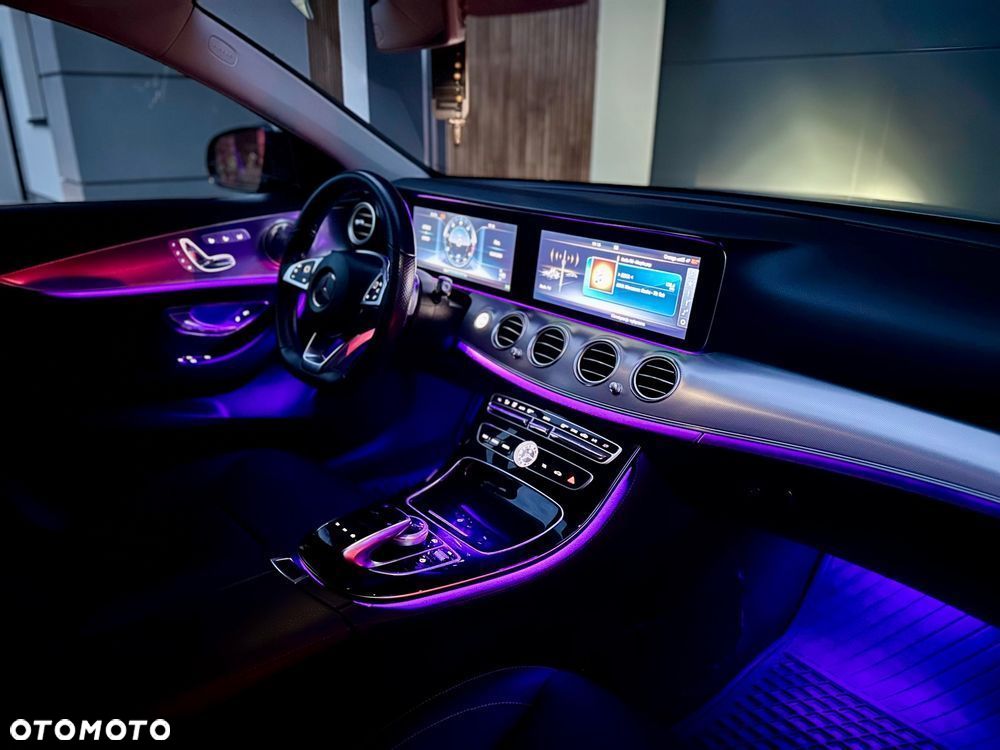 Mercedes-Benz Klasa E 220 d 9G-TRONIC - 33