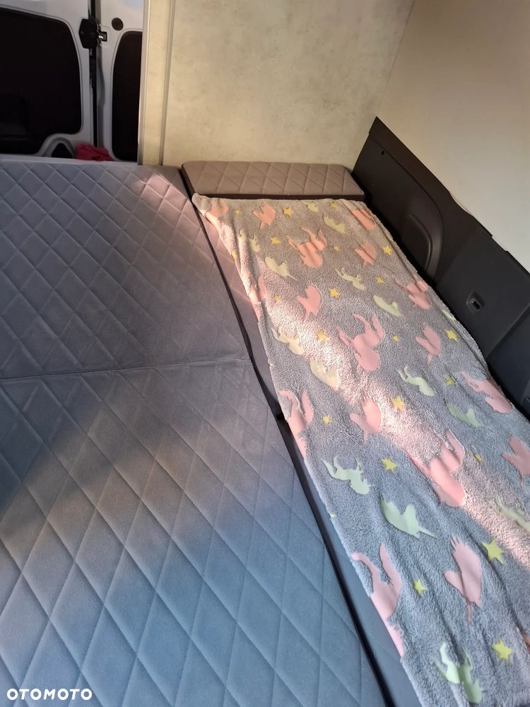Renault Trafic - 17
