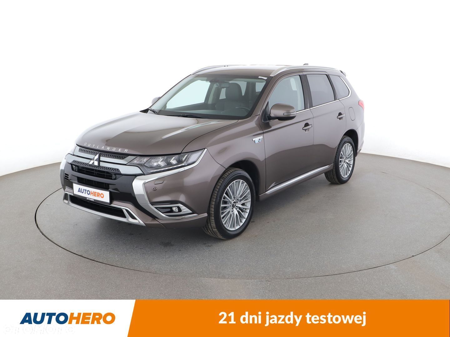 Mitsubishi Outlander - 1