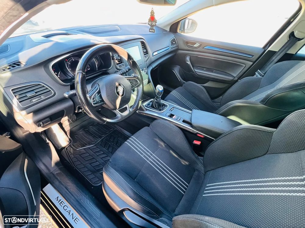 Renault Mégane Sport Tourer 1.5 Blue dCi GT Line - 11