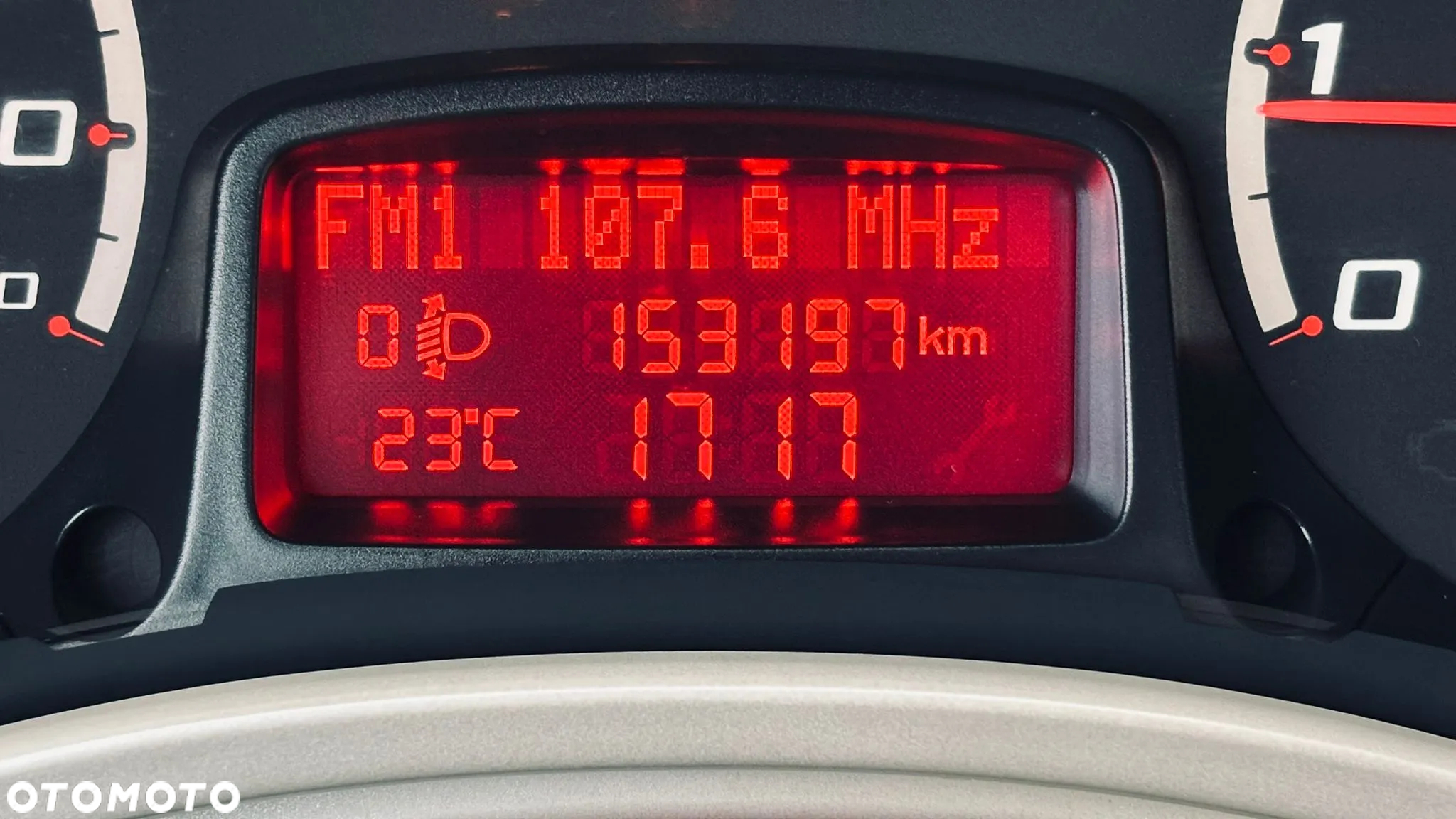 Ford KA 1.2 Titanium - 34