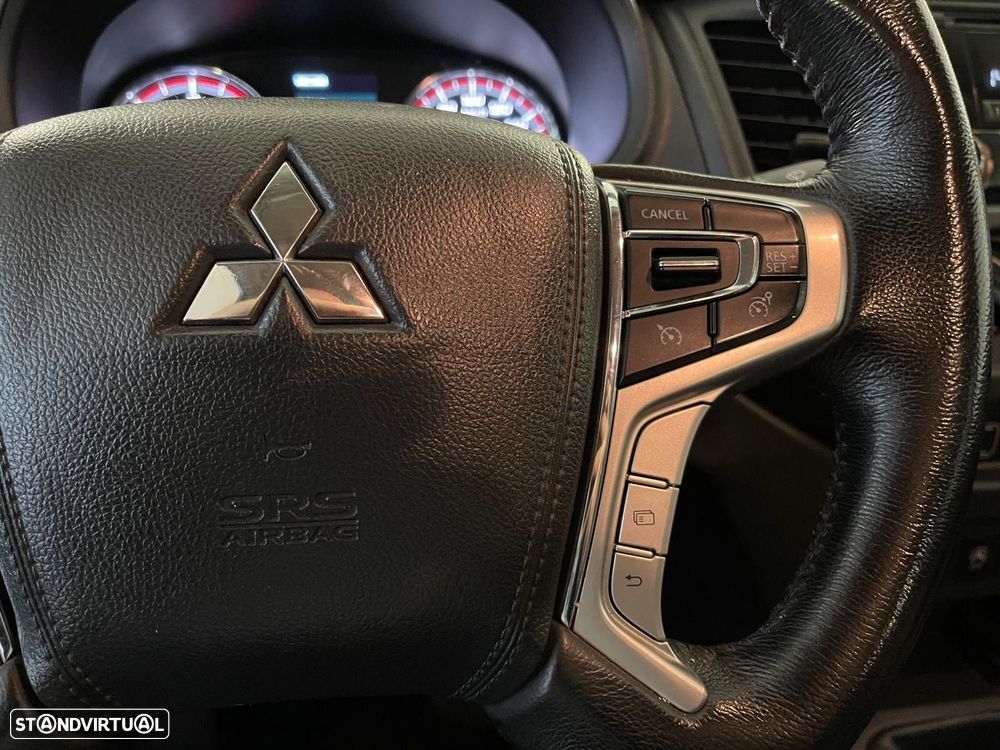 Mitsubishi L200 2.3 DI-D Strakar CD Intense 4WD - 17