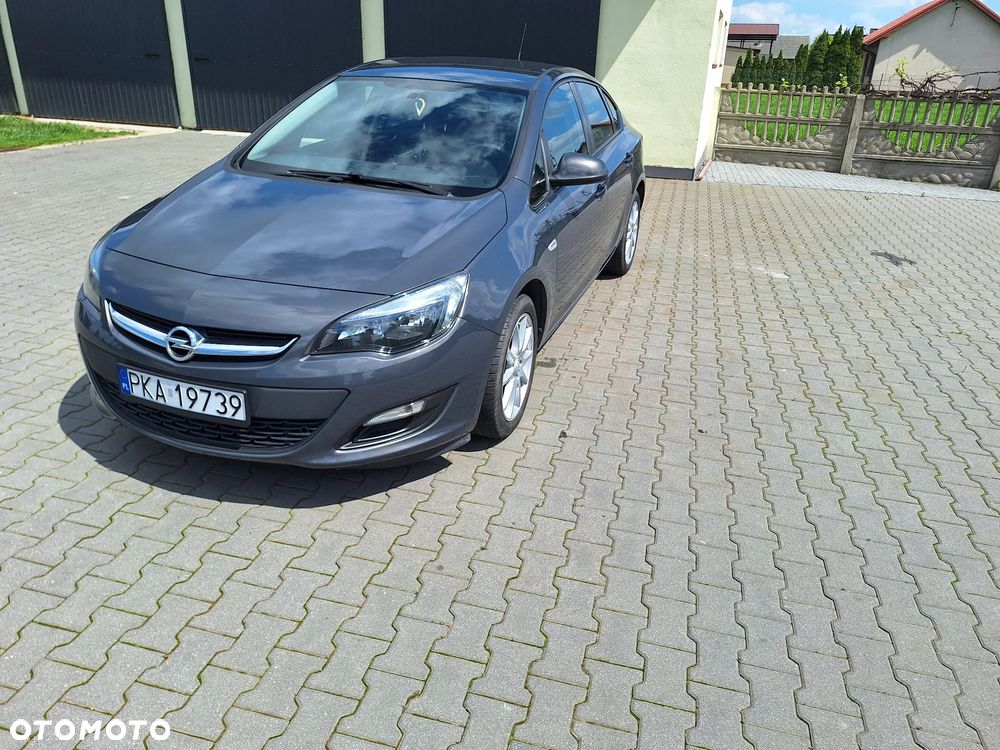 Opel Astra 1.6 - 2