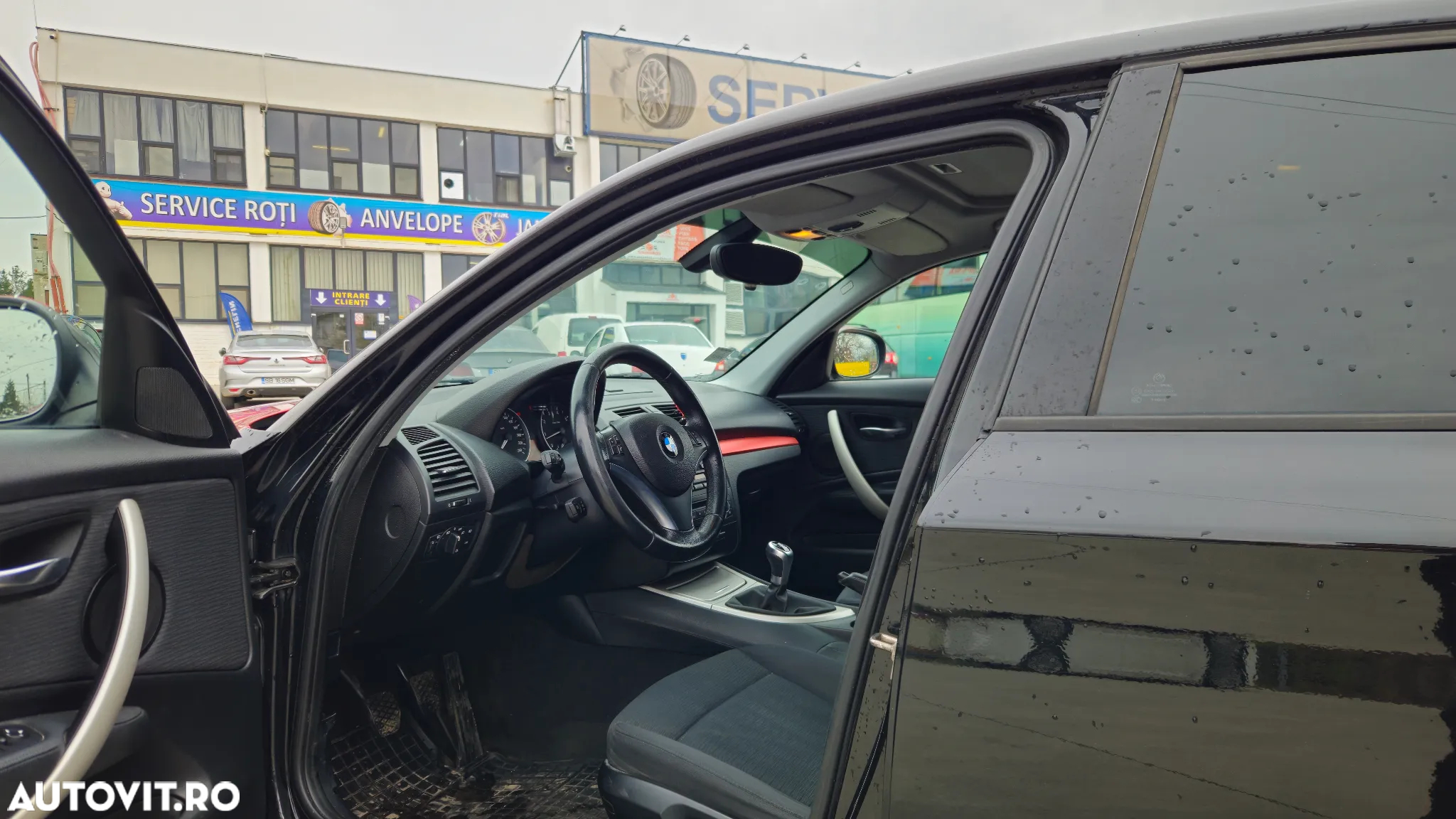 BMW Seria 1 118i - 6