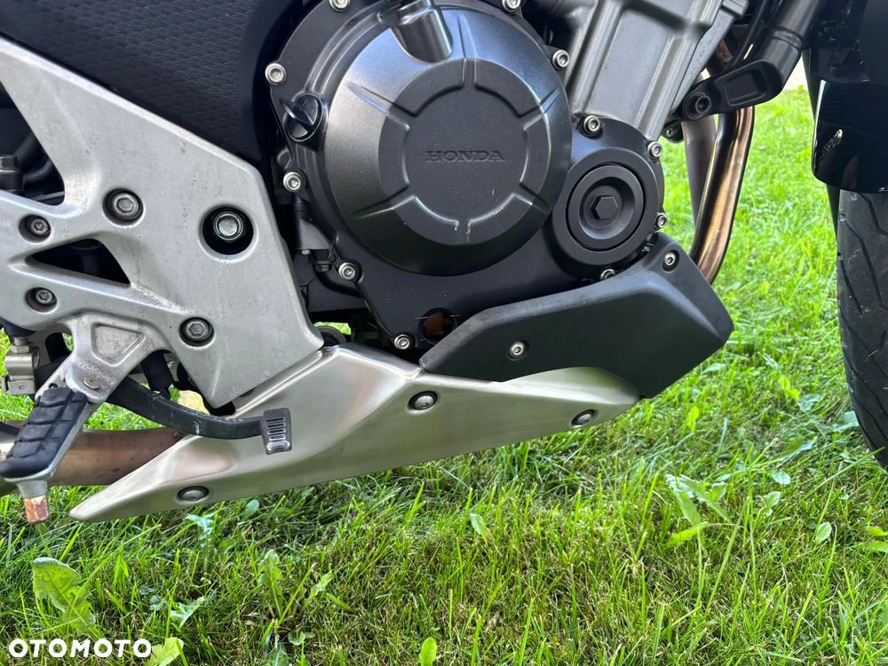 Honda CBX - 12