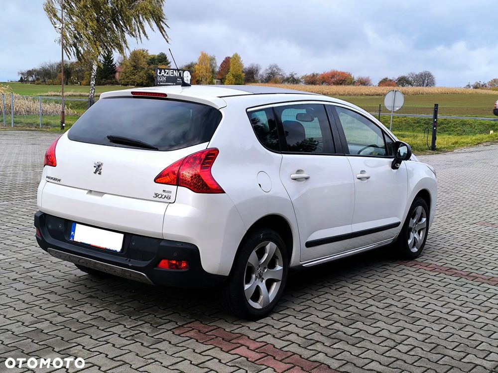 Peugeot 3008 HDi FAP 110 EGS6 Business-Line - 3