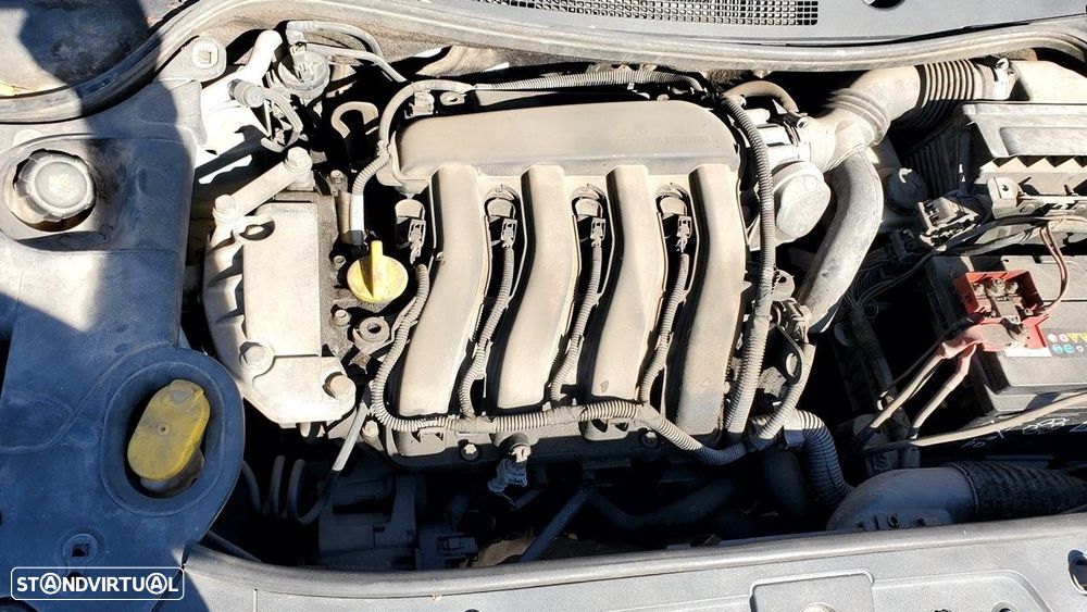 MOTOR COMPLETO RENAULT MEGANE II 2004 -K4MT7 - 1