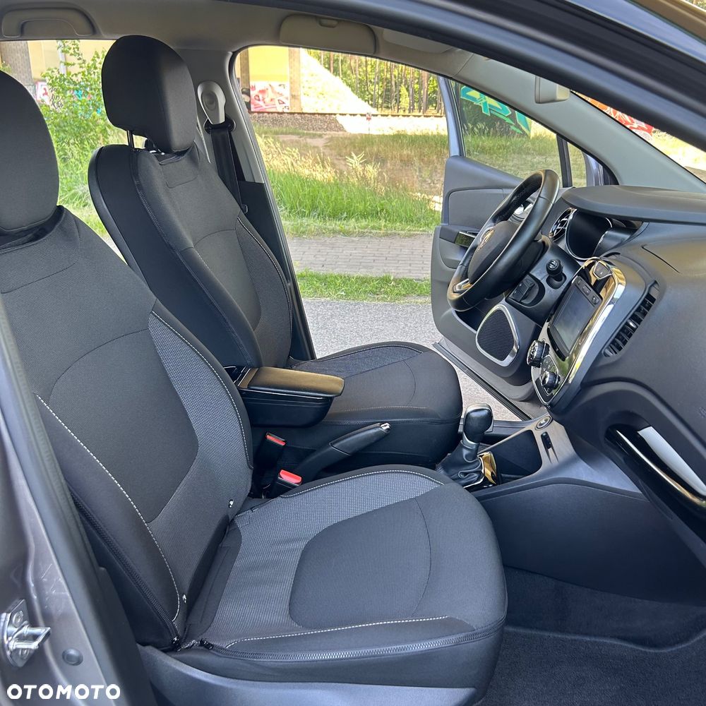 Renault Captur - 21