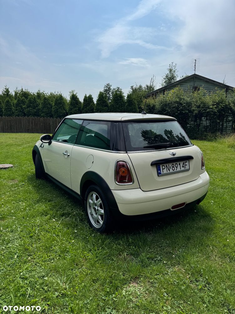 MINI ONE - 3