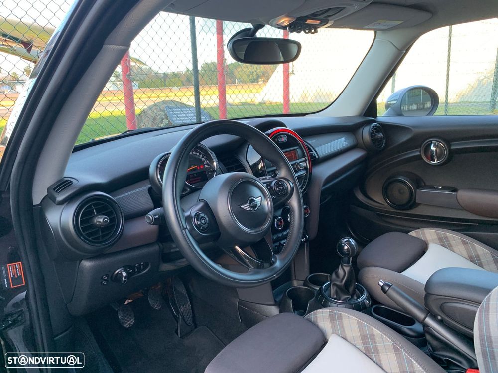 MINI 3 Portas One D - 9