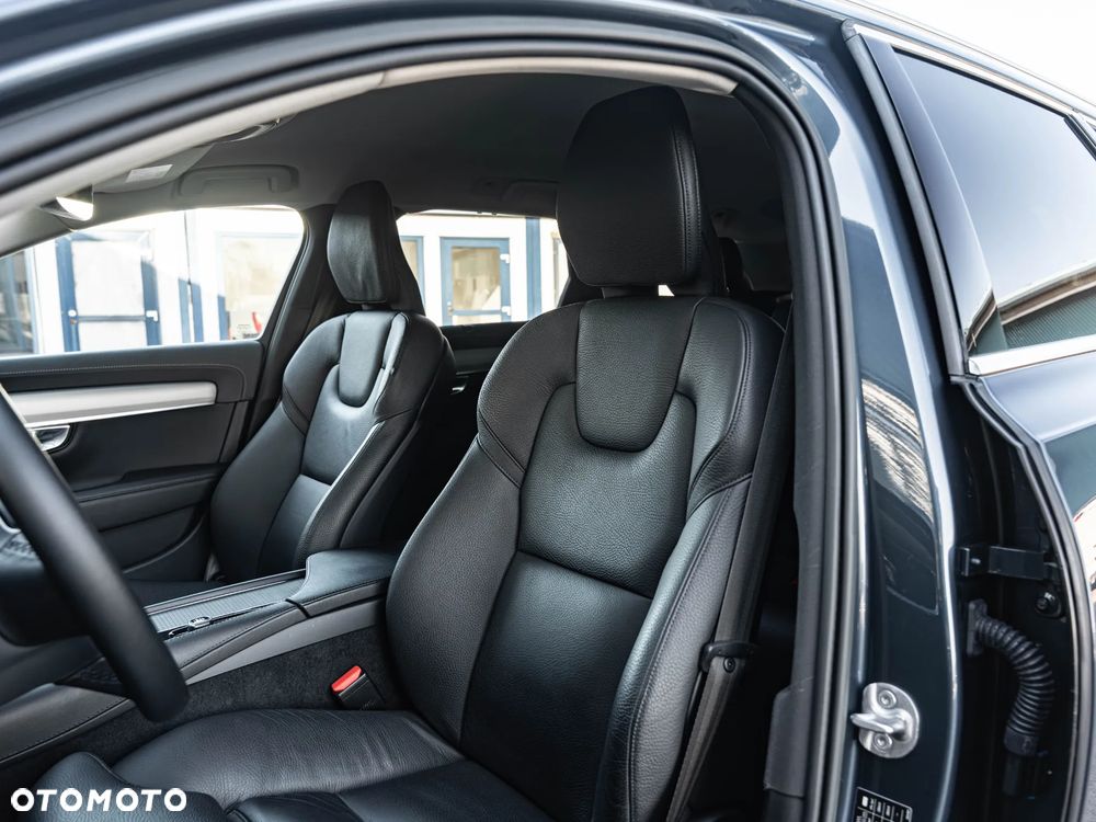 Volvo V90 B4 B Ultimate Bright - 23