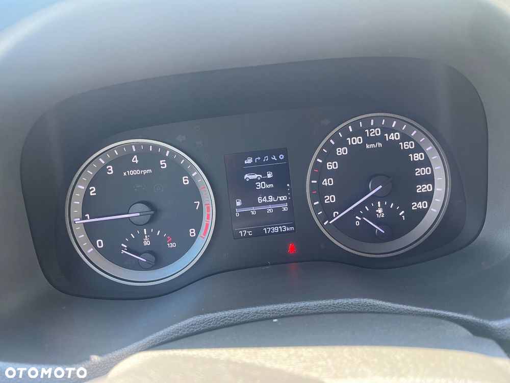 Hyundai Tucson 1.6 Turbo 2WD Navi - 13