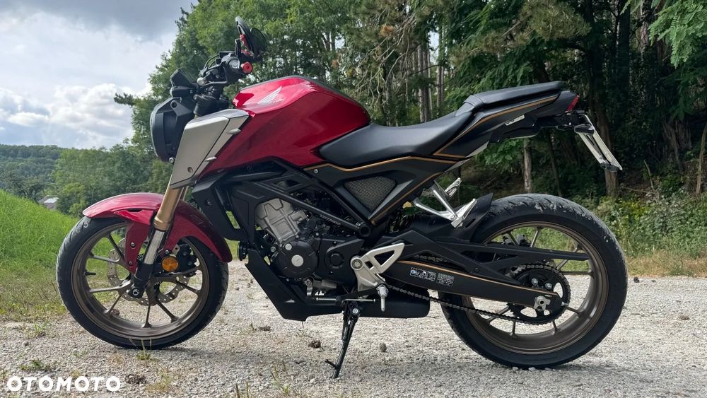 Honda CB - 9