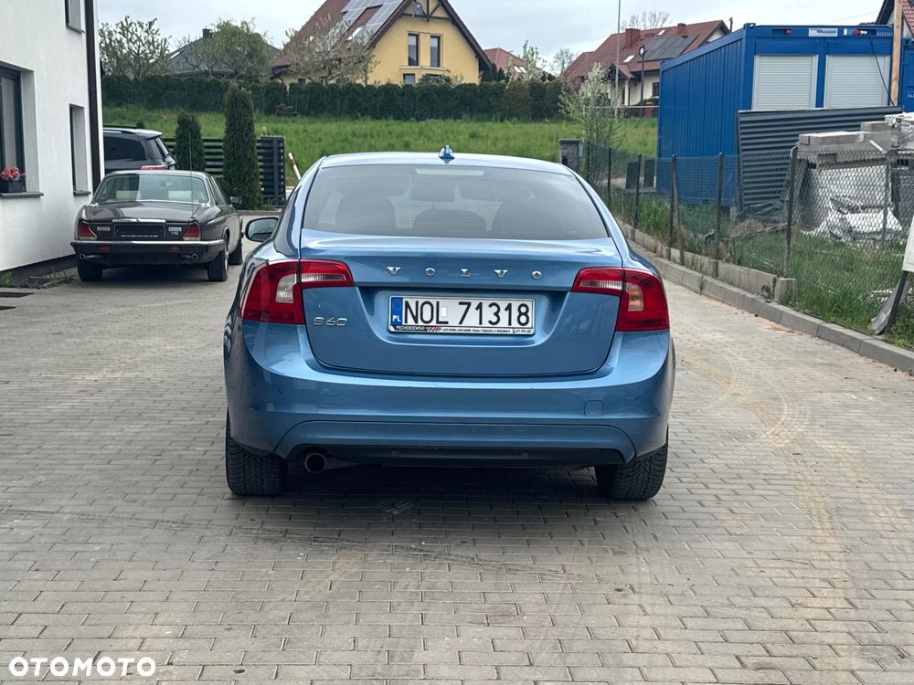 Volvo S60 - 8