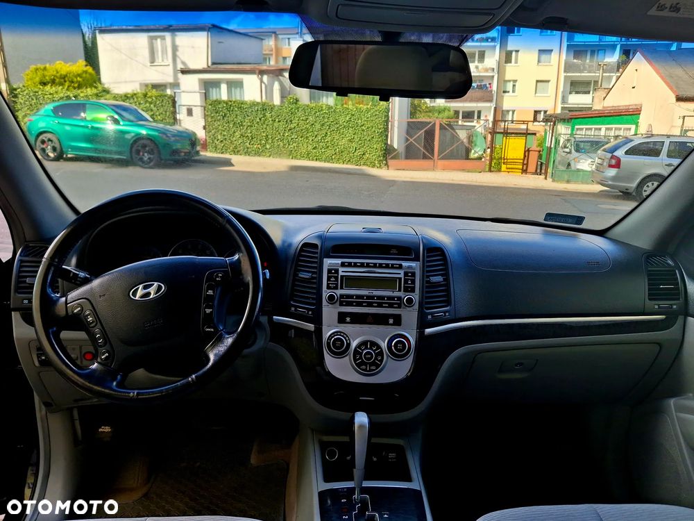 Hyundai Santa Fe - 21