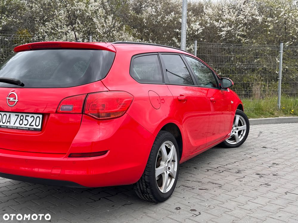 Opel Astra 1.4 T Sport - 13