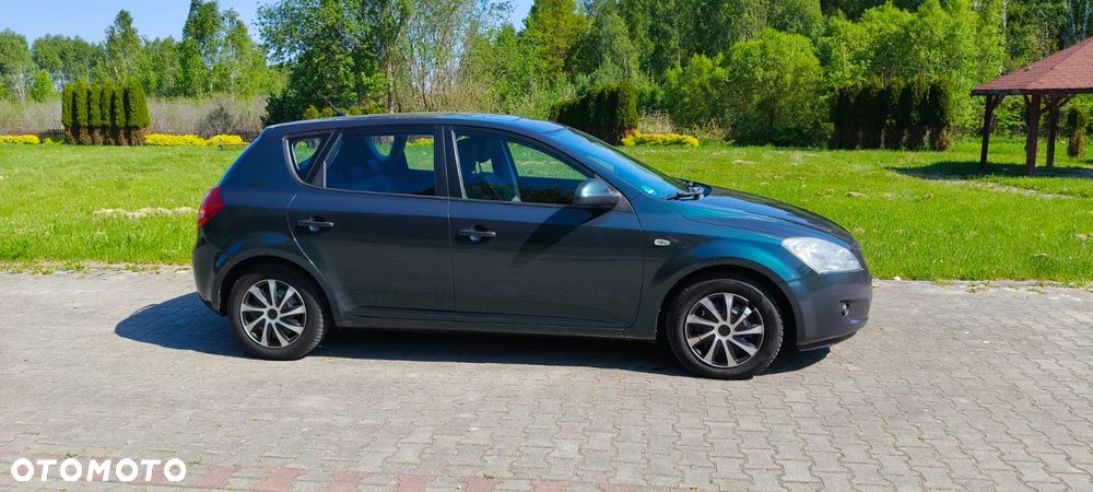 Kia Ceed 1.6 Crdi Optimum - 22