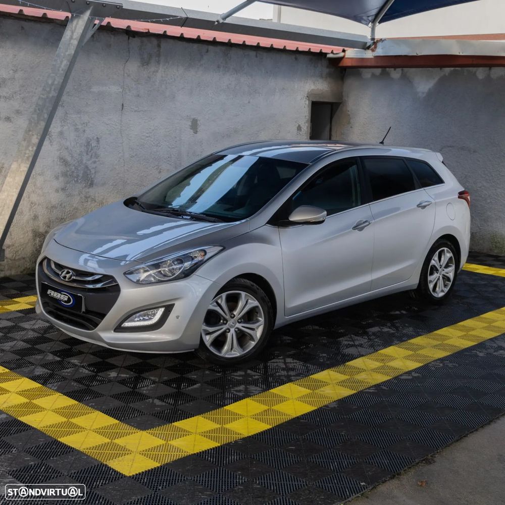 Hyundai i30 SW 1.6 CRDi Style J17 - 1