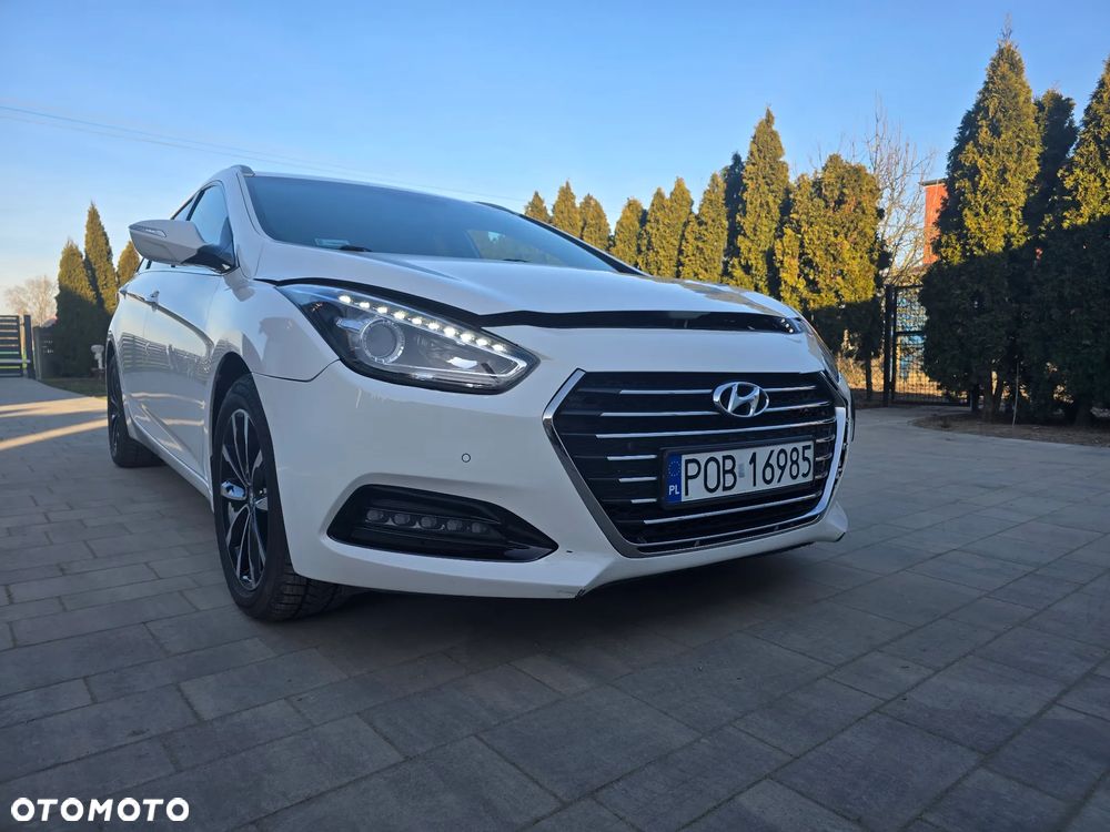 Hyundai i40 Kombi 1.7 CRDi DCT Style - 14