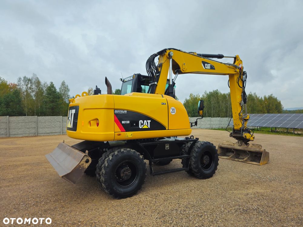 Caterpillar 313 D - 8