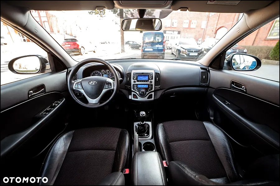 Hyundai i30 i30cw 1.4 Edition 20 - 31