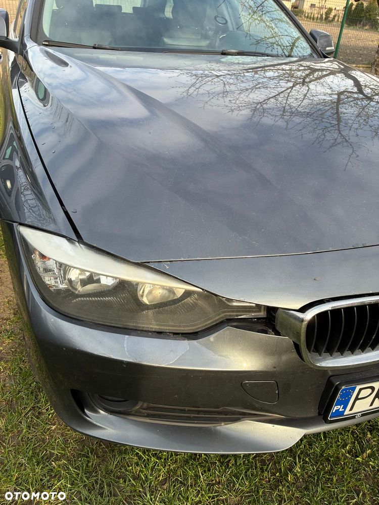 BMW Seria 3 318d - 12