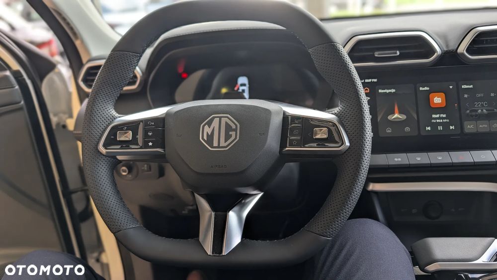 MG ZS Hybrid+ - 7
