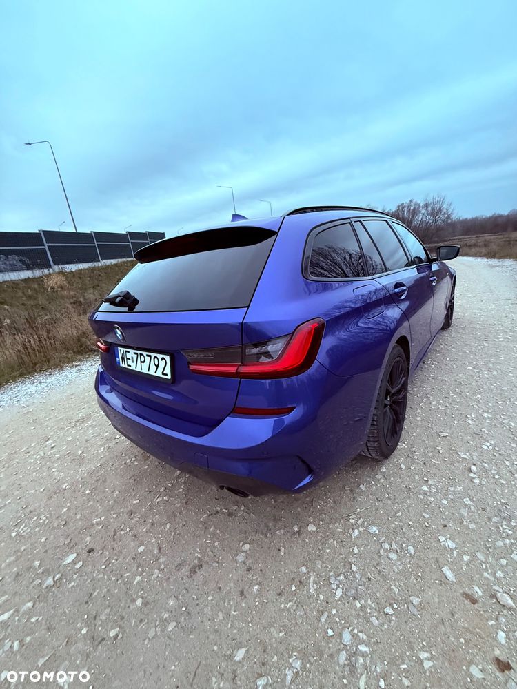 BMW Seria 3 320d xDrive MHEV Sport - 9