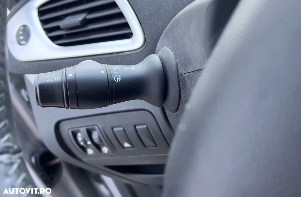Renault Scenic ENERGY dCi 110 S&S Bose Edition - 11
