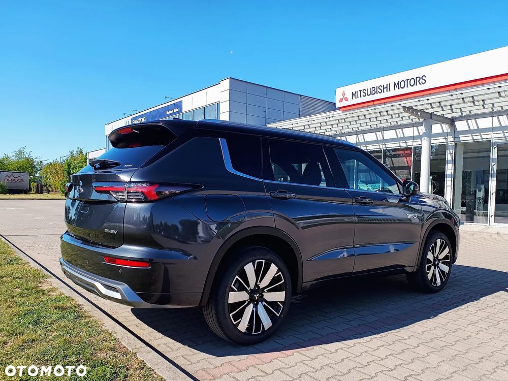 Mitsubishi Outlander PHEV Instyle Plus - 3