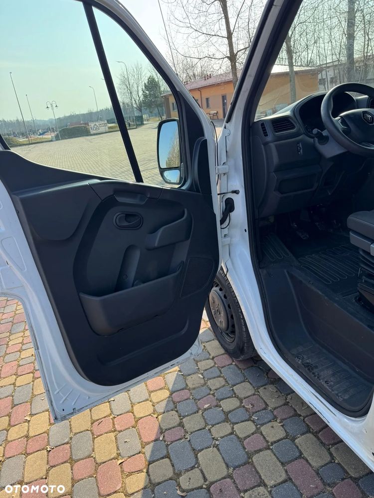 Renault Master - 10