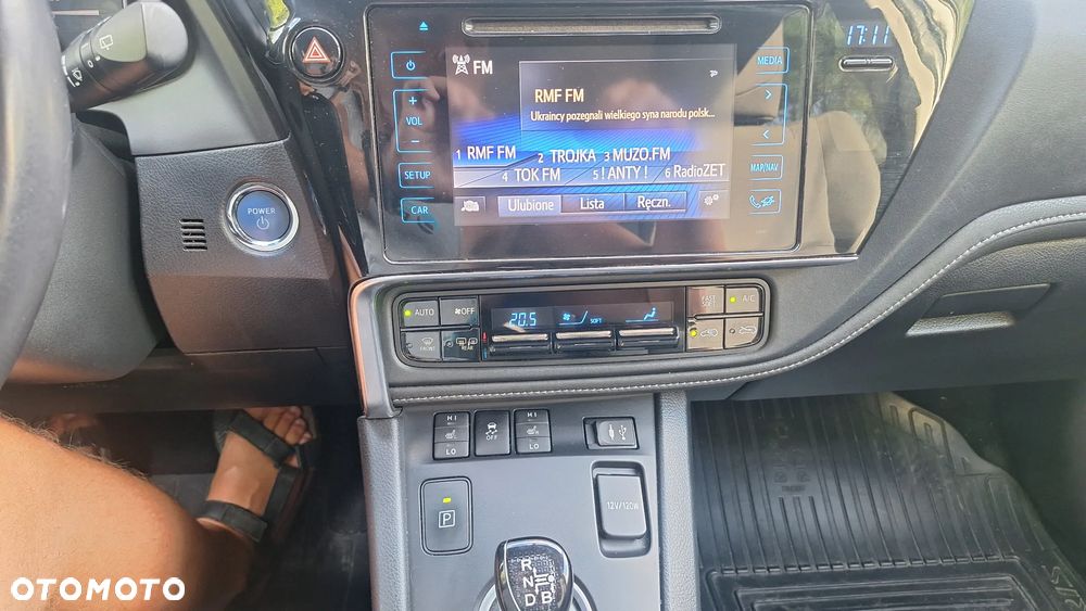 Toyota Auris - 13