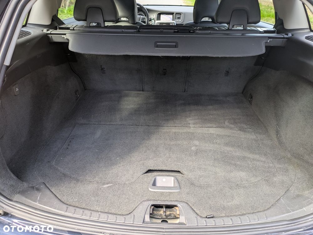Volvo V60 D4 AWD Summum - 25