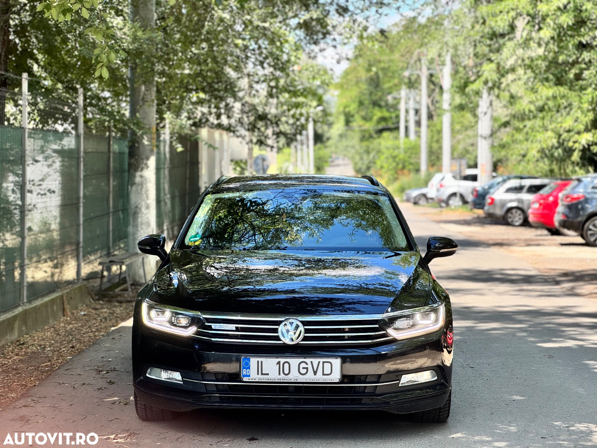 Volkswagen Passat 2.0 TDI DSG Highline - 3