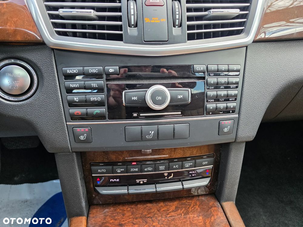 Mercedes-Benz Klasa E 350 4Matic Avantgarde Sport Edition AMG - 16