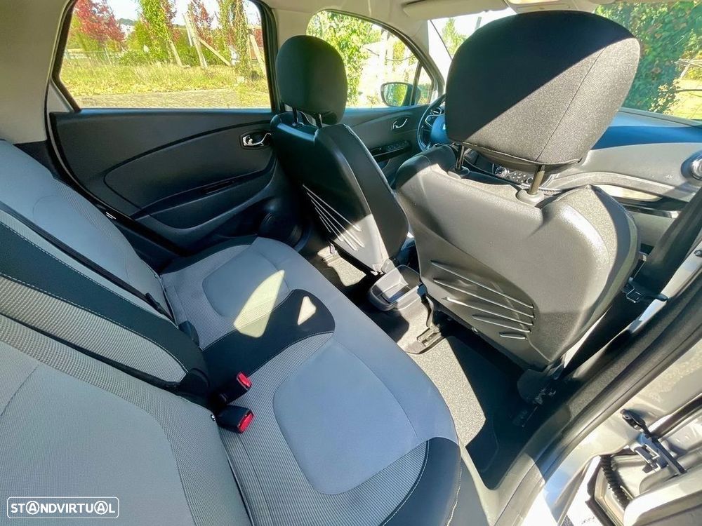 Renault Captur 1.5 dCi Exclusive - 21