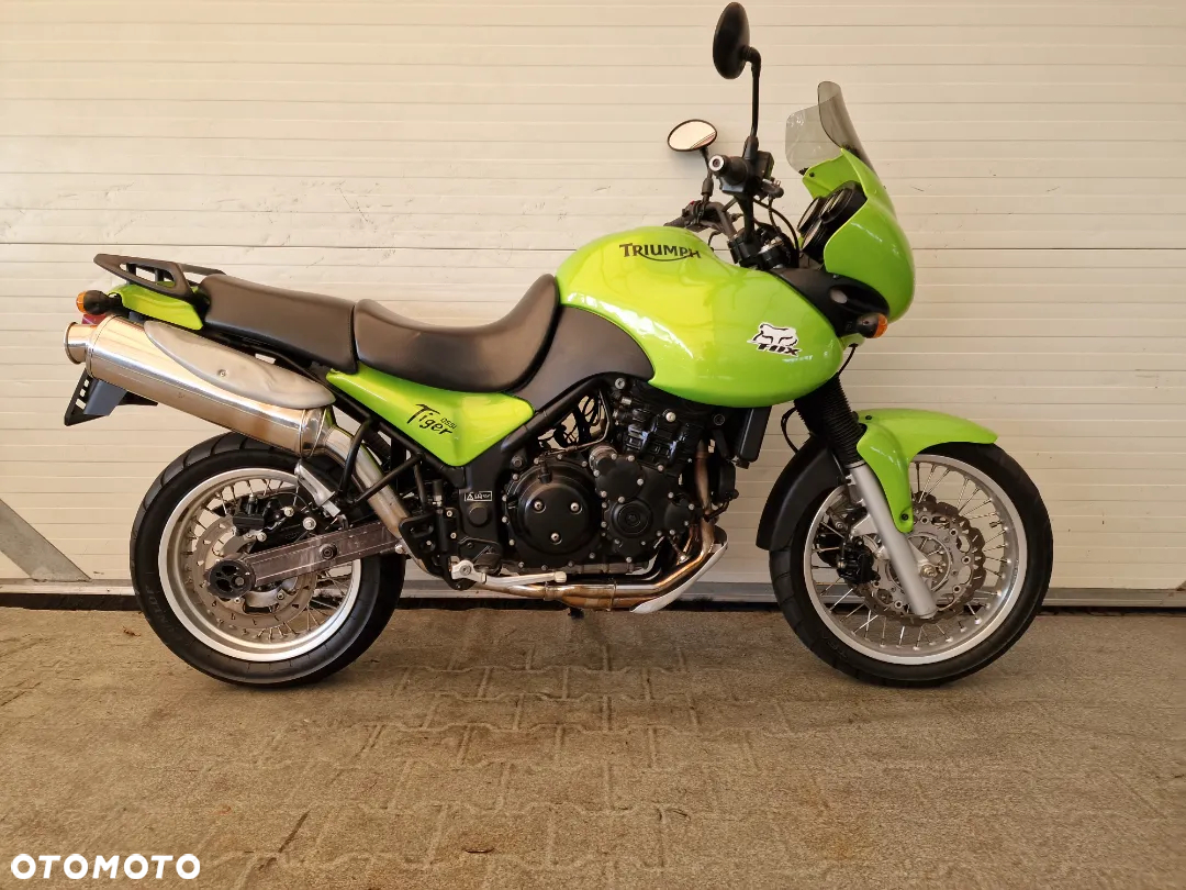 Triumph Tiger - 10