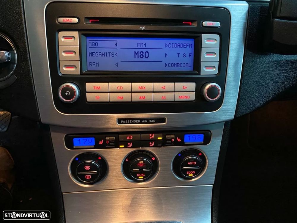 VW Passat Variant 2.0 TDi Highline - 12