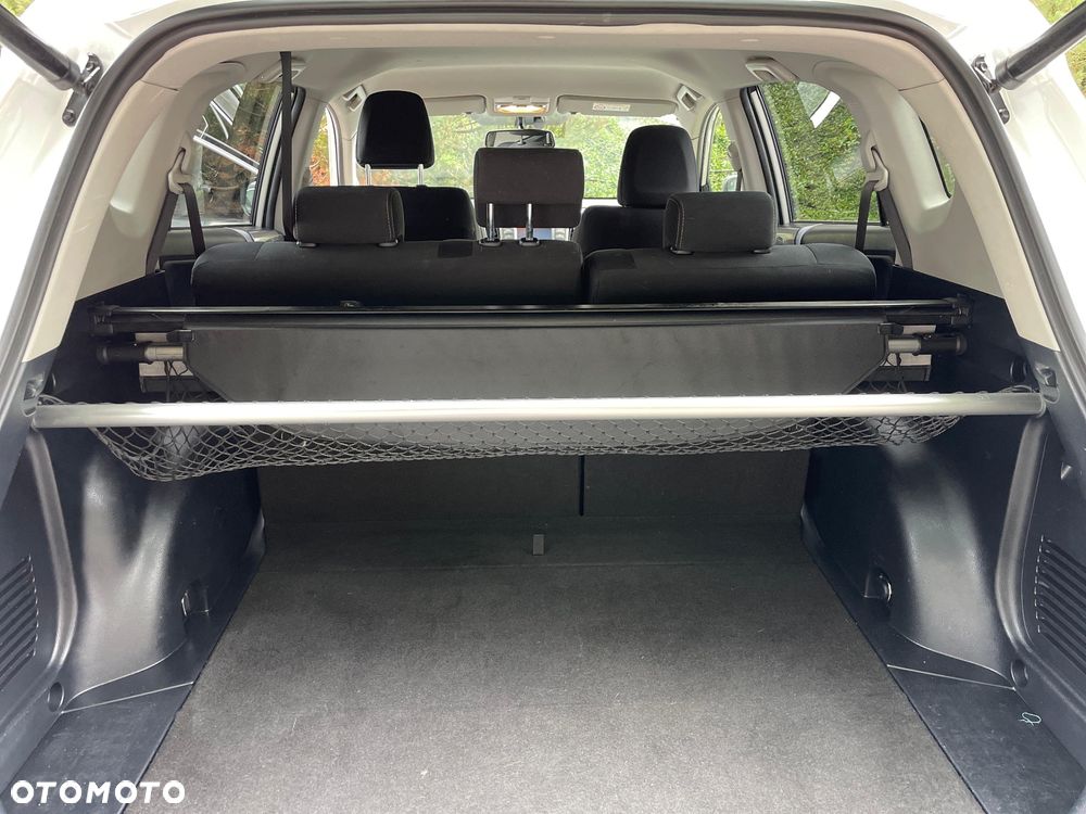 Toyota RAV4 2.0 Premium MS - 12