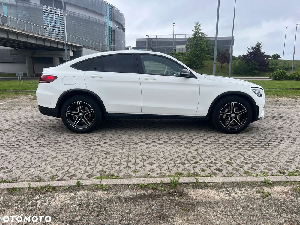Mercedes-Benz GLC - 13