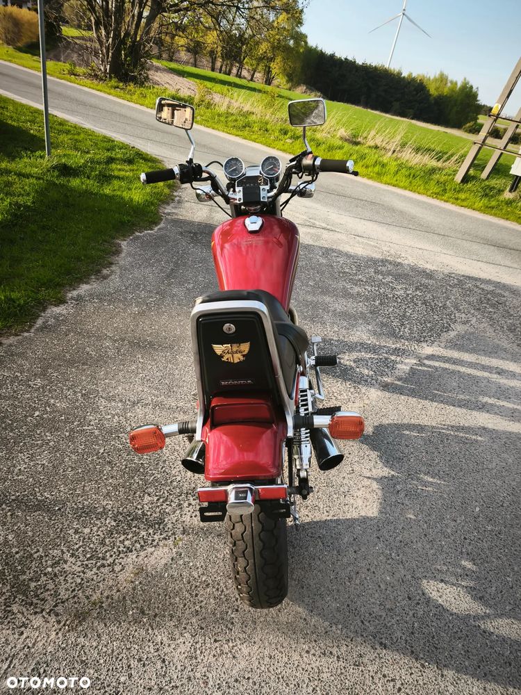 Honda Shadow - 12