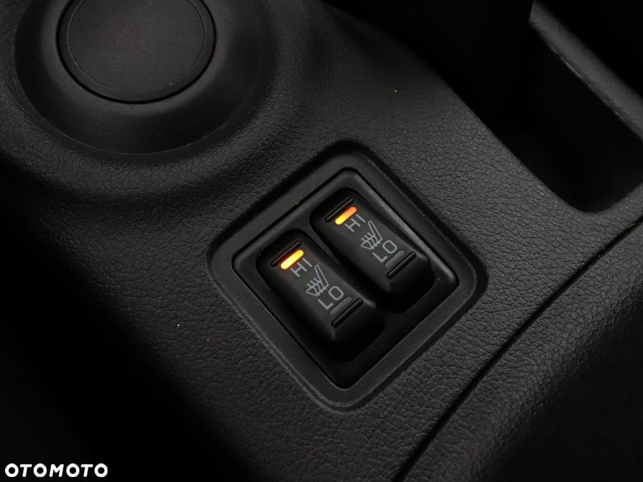 Mitsubishi Outlander - 27